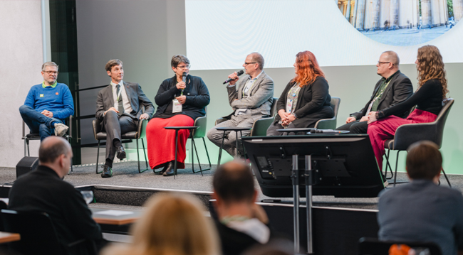 Panel am axes4 Day 2025